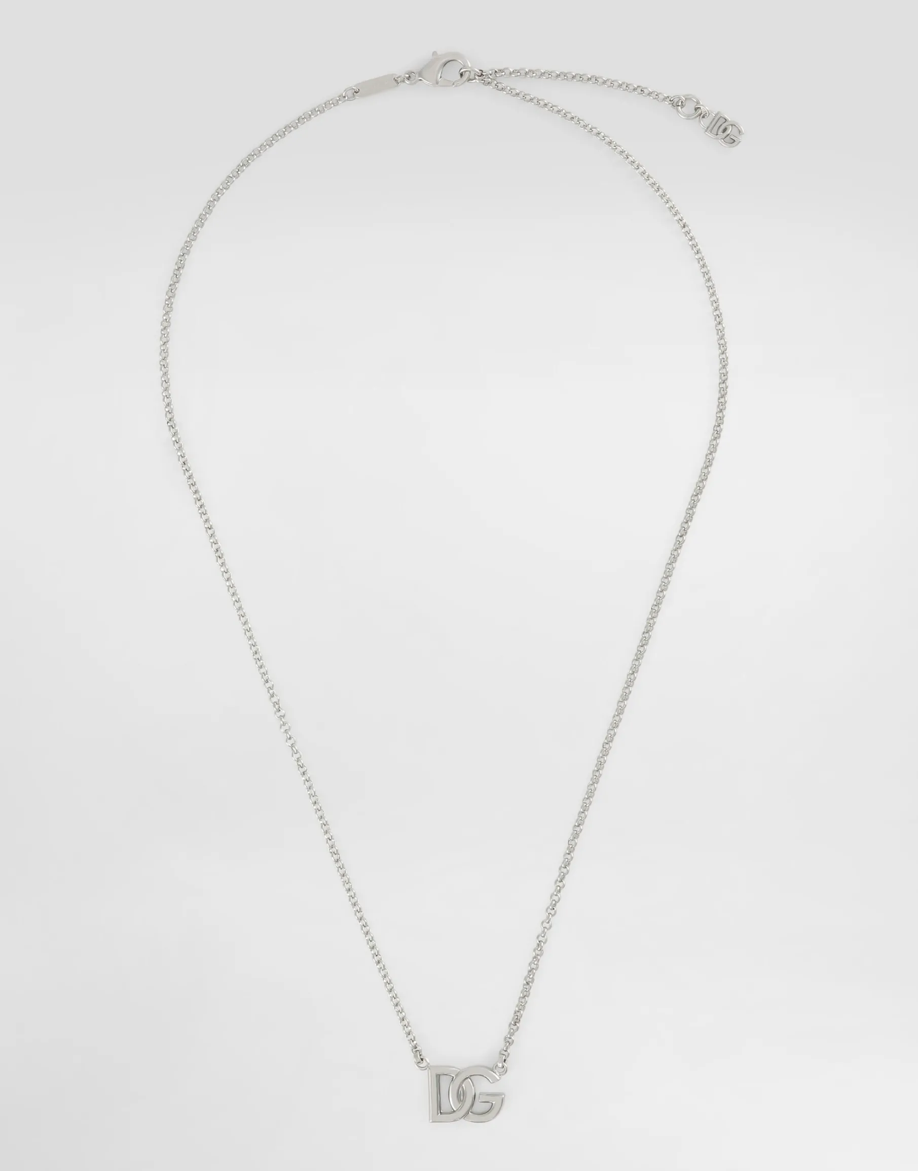 Link choker with DG logo