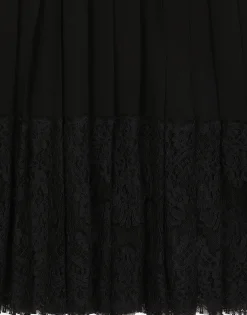 Long georgette skirt with lace edgings