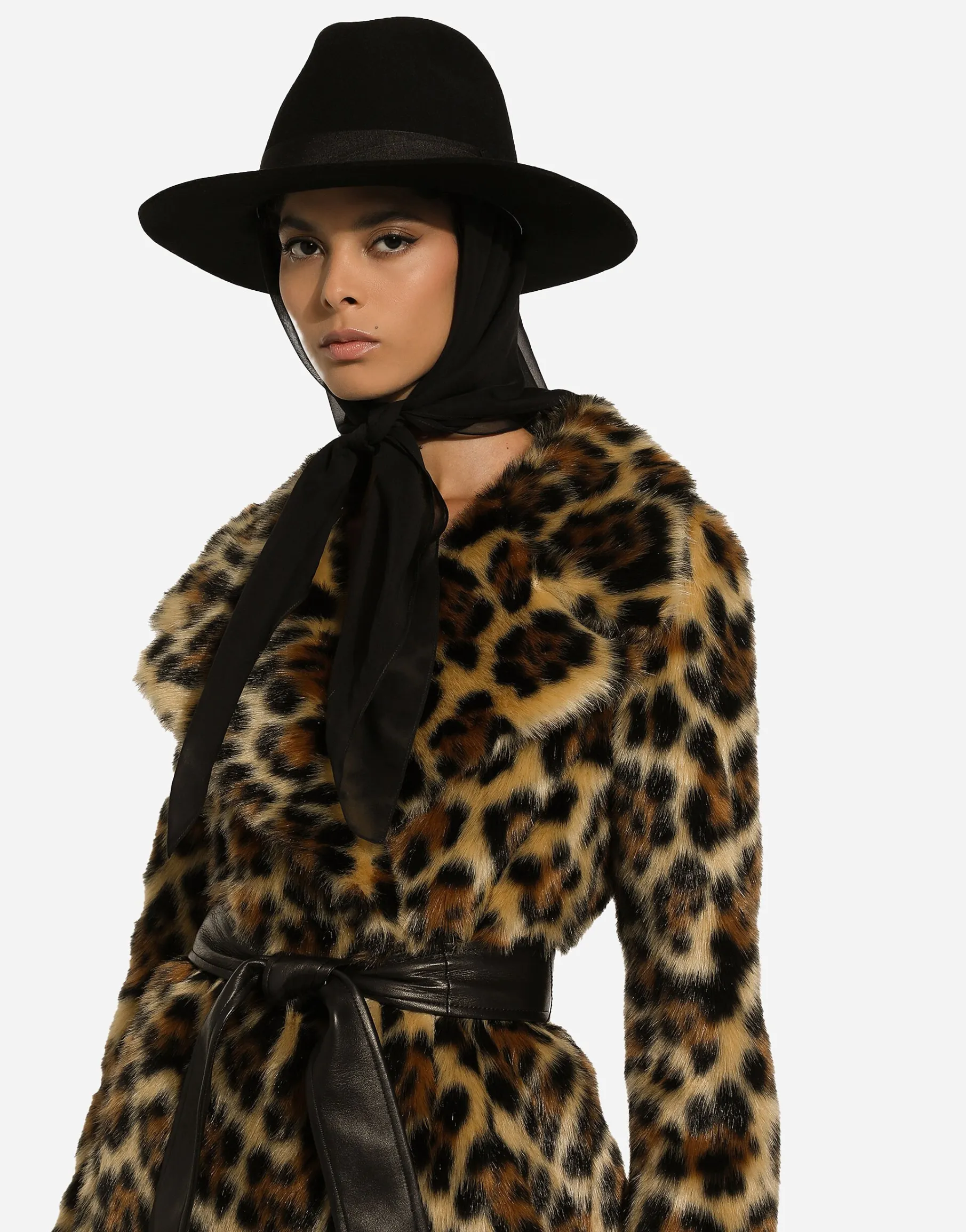 Long leopard-print faux fur coat