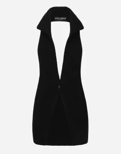 Long wool fisherman’s rib-knit vest