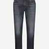 Loose stretch denim jeans