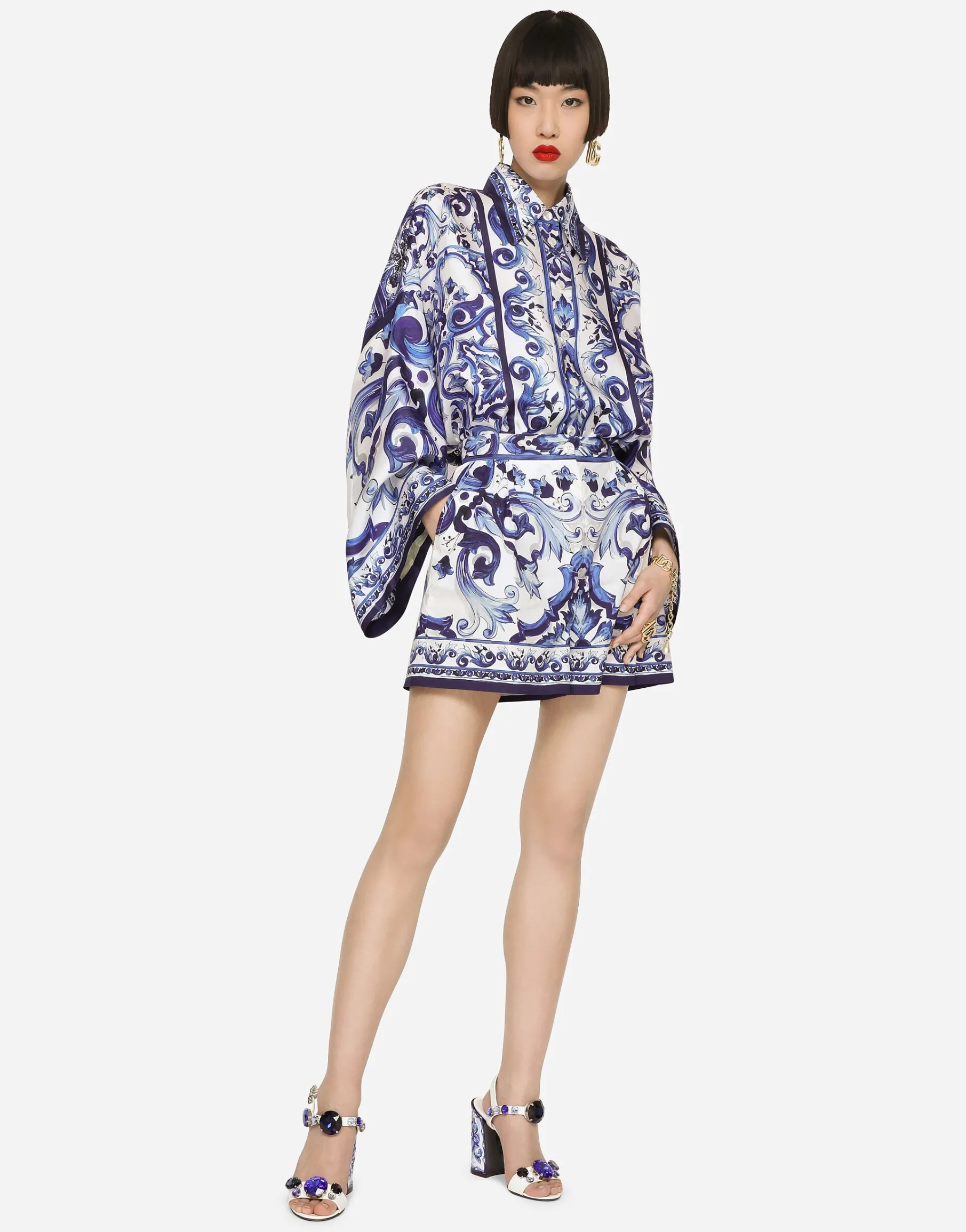 Majolica-print twill shirt with slits