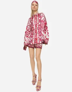 Majolica-print twill shirt with slits