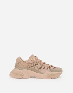 Mixed-material Airmaster sneakers