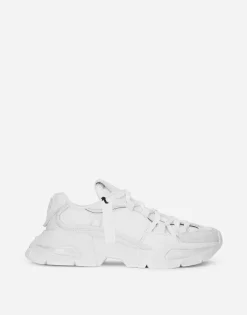 Mixed-material Airmaster sneakers