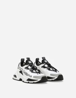 Mixed-material Airmaster sneakers