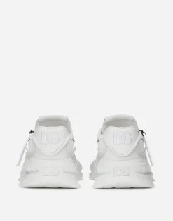 Mixed-material Airmaster sneakers