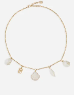 Necklace with DG logo and shells