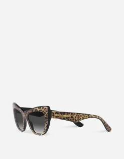 New print sunglasses