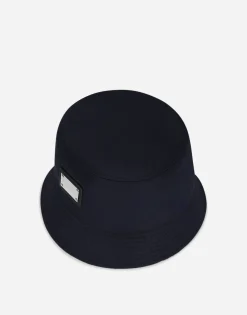 Nylon bucket hat with branded plate