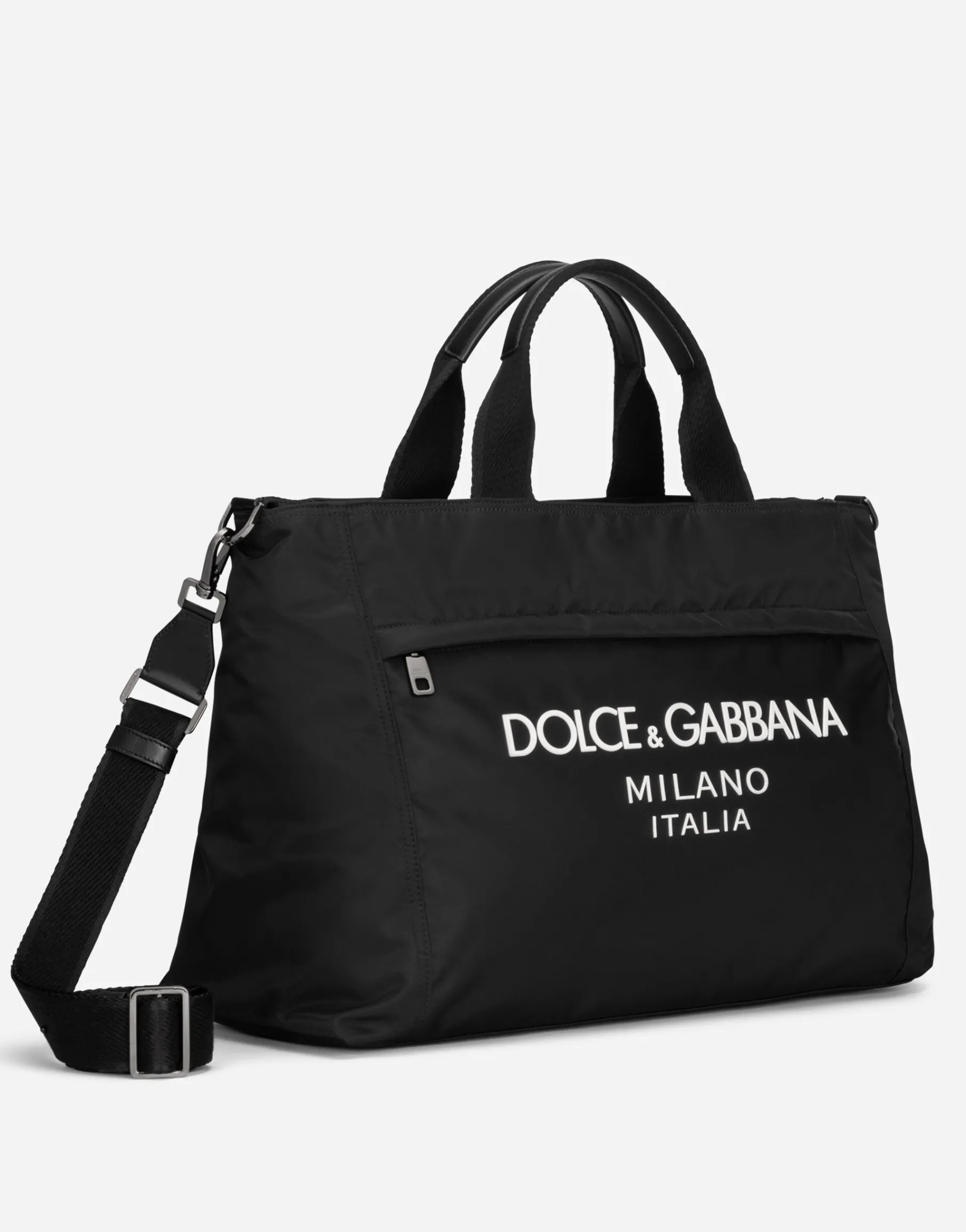 Nylon holdall with rubberized logo