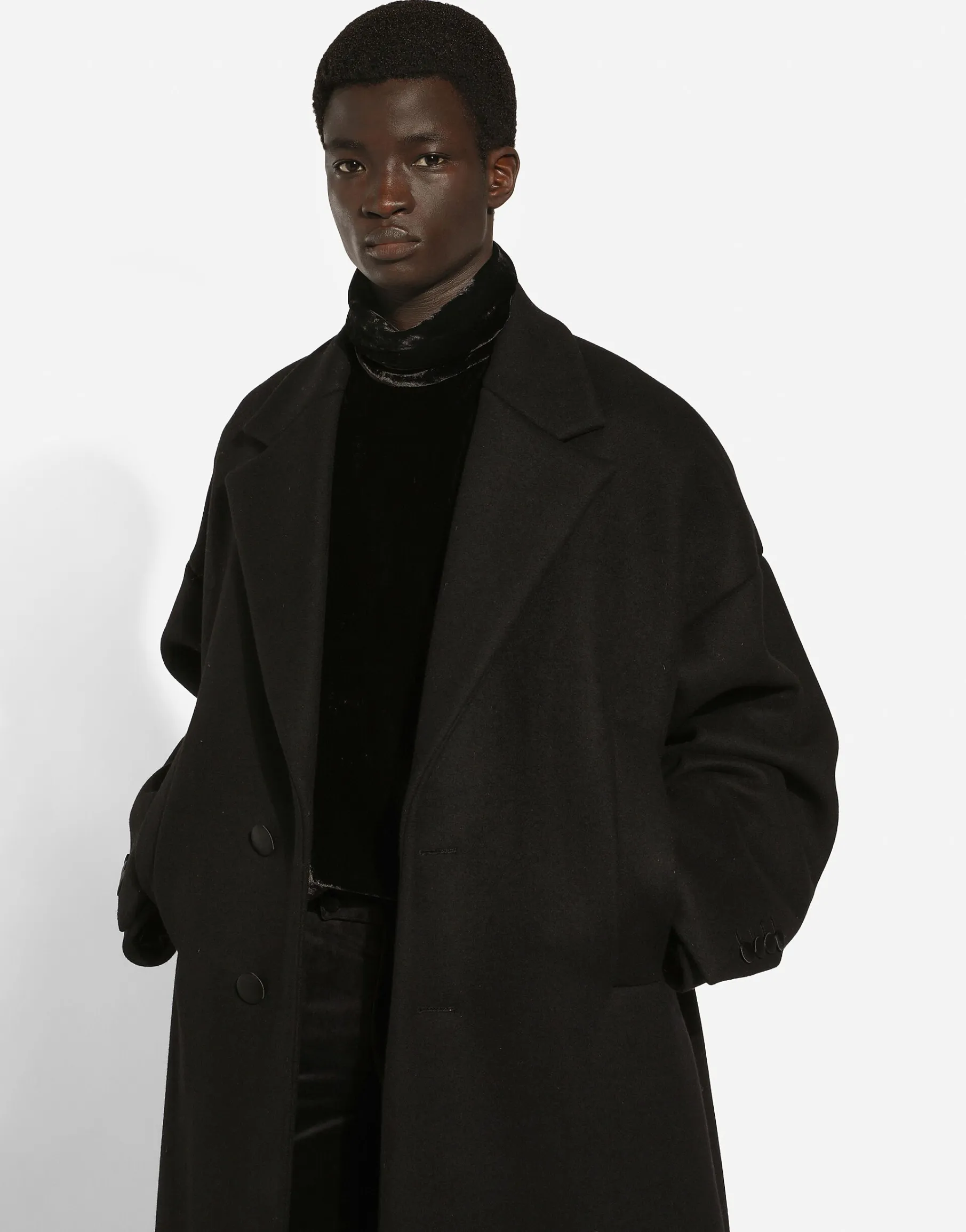 Oversize single-breasted wool coat