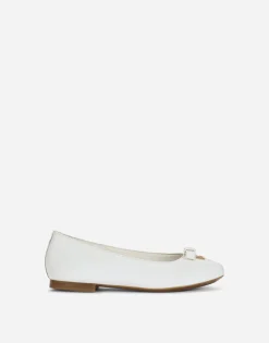 Patent leather ballet flats with metal DG logo