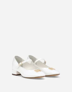 Patent leather ballet flats with heel
