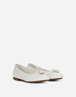 Patent leather ballet flats with metal DG logo