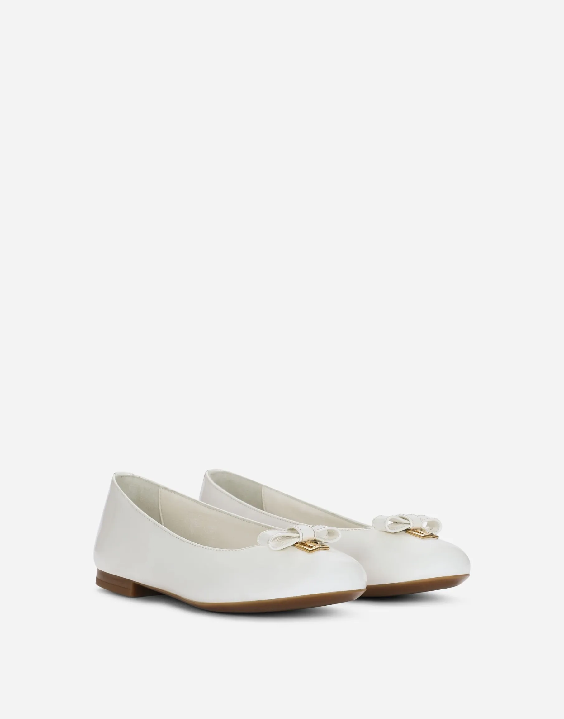 Patent leather ballet flats with metal DG logo