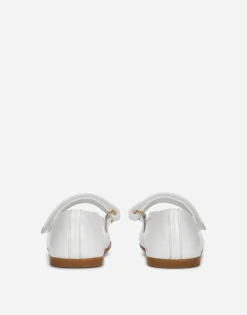 Patent leather ballet flats with metal DG logo