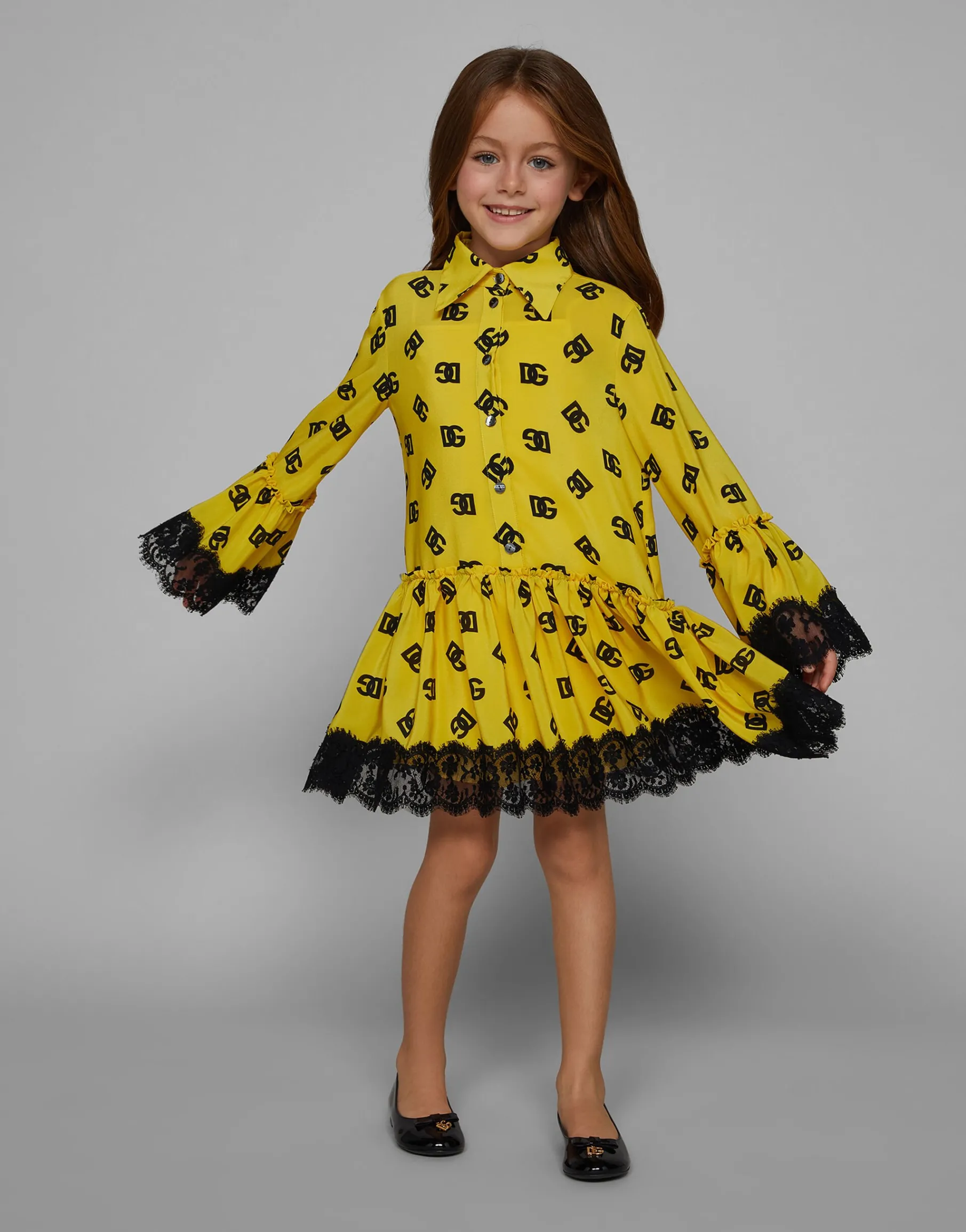 Patent leather ballet flats with metal DG logo