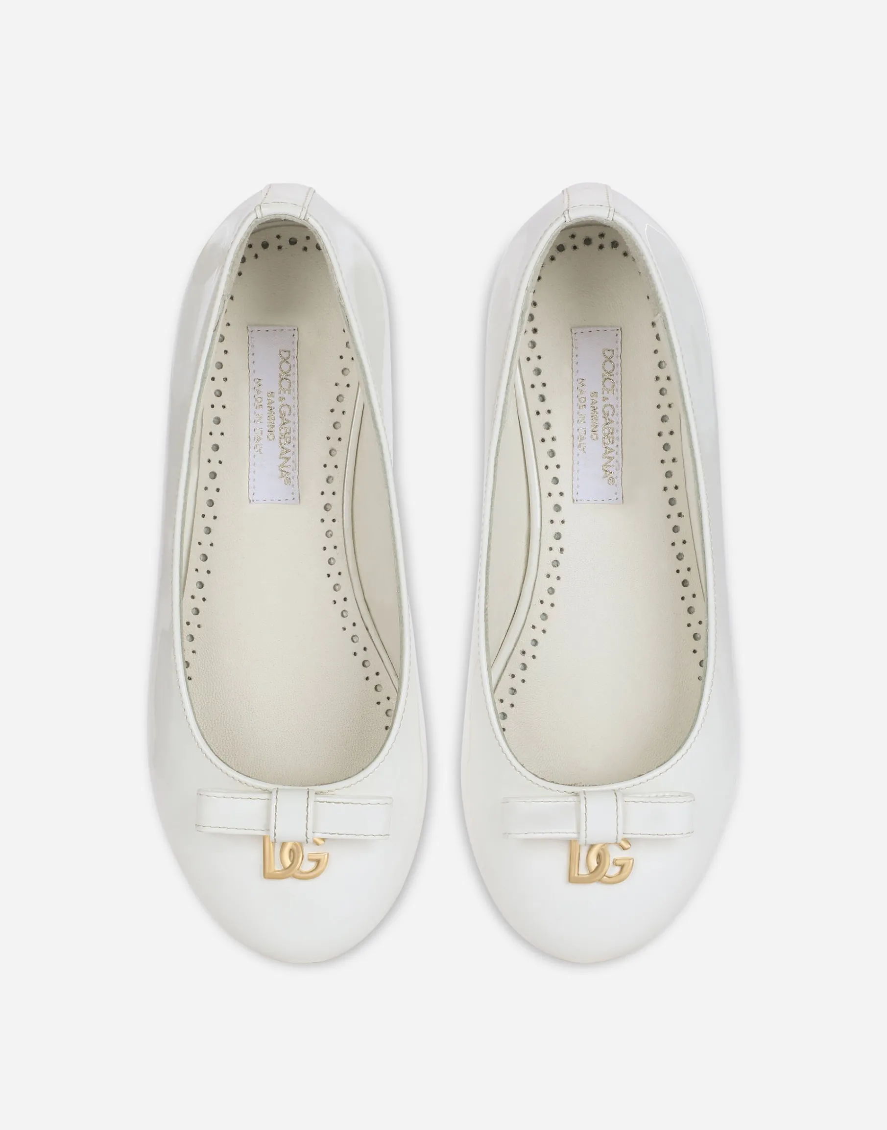 Patent leather ballet flats with metal DG logo