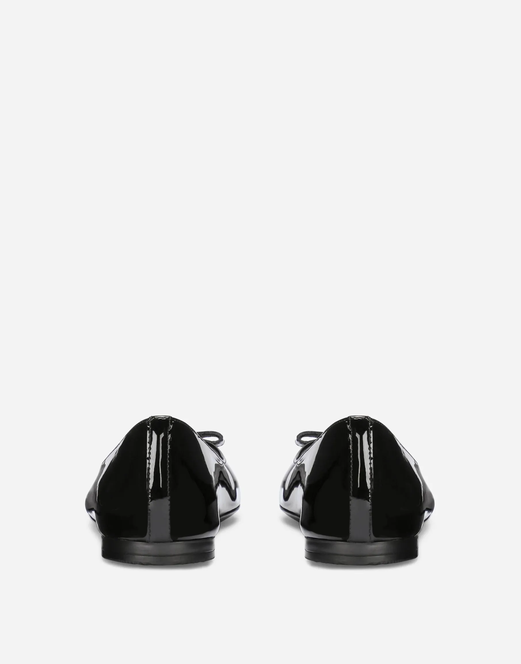 Patent leather ballet flats with metal DG logo