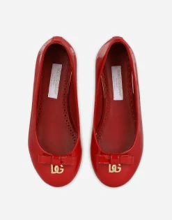 Patent leather ballet flats with metal DG logo