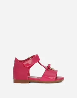 Patent leather first steps sandals with metal DG logo