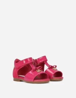 Patent leather first steps sandals with metal DG logo