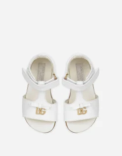 Patent leather first steps sandals with metal DG logo