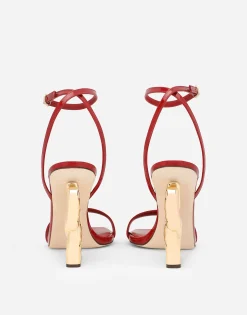 Patent leather sandals with 3.5 heel