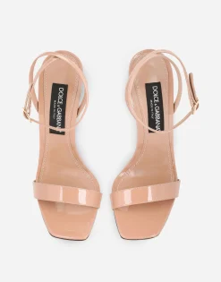 Patent leather sandals with 3.5 heel