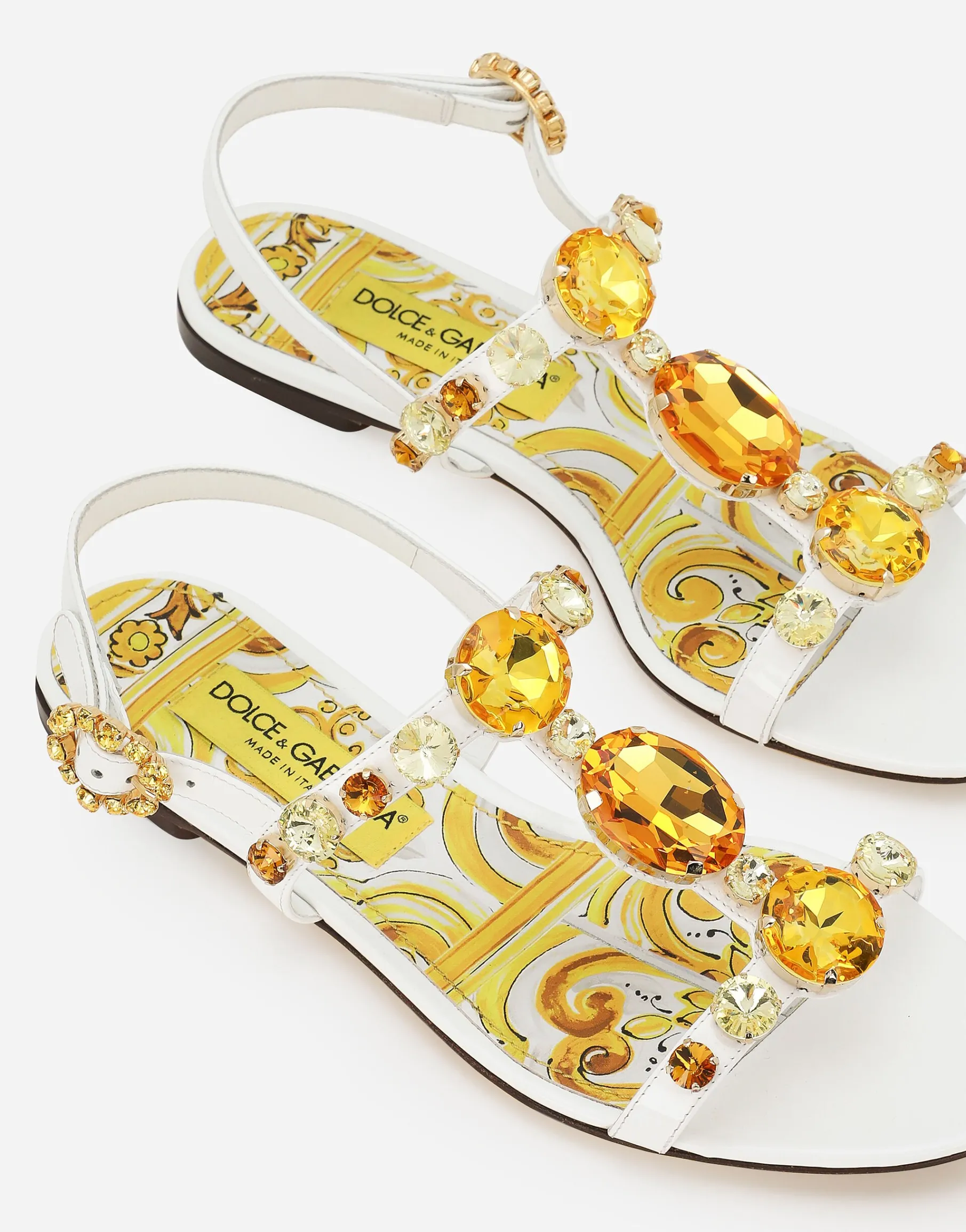 Patent leather sandals with stone embellishment