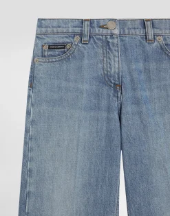 5-pocket denim jeans with branded tag