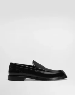 Polished calfskin loafers