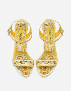 Polished calfskin platform sandals with majolica print