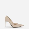 Polished calfskin pumps