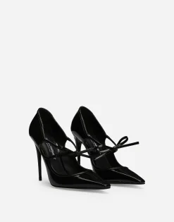 Polished calfskin pumps