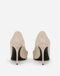 Polished calfskin pumps