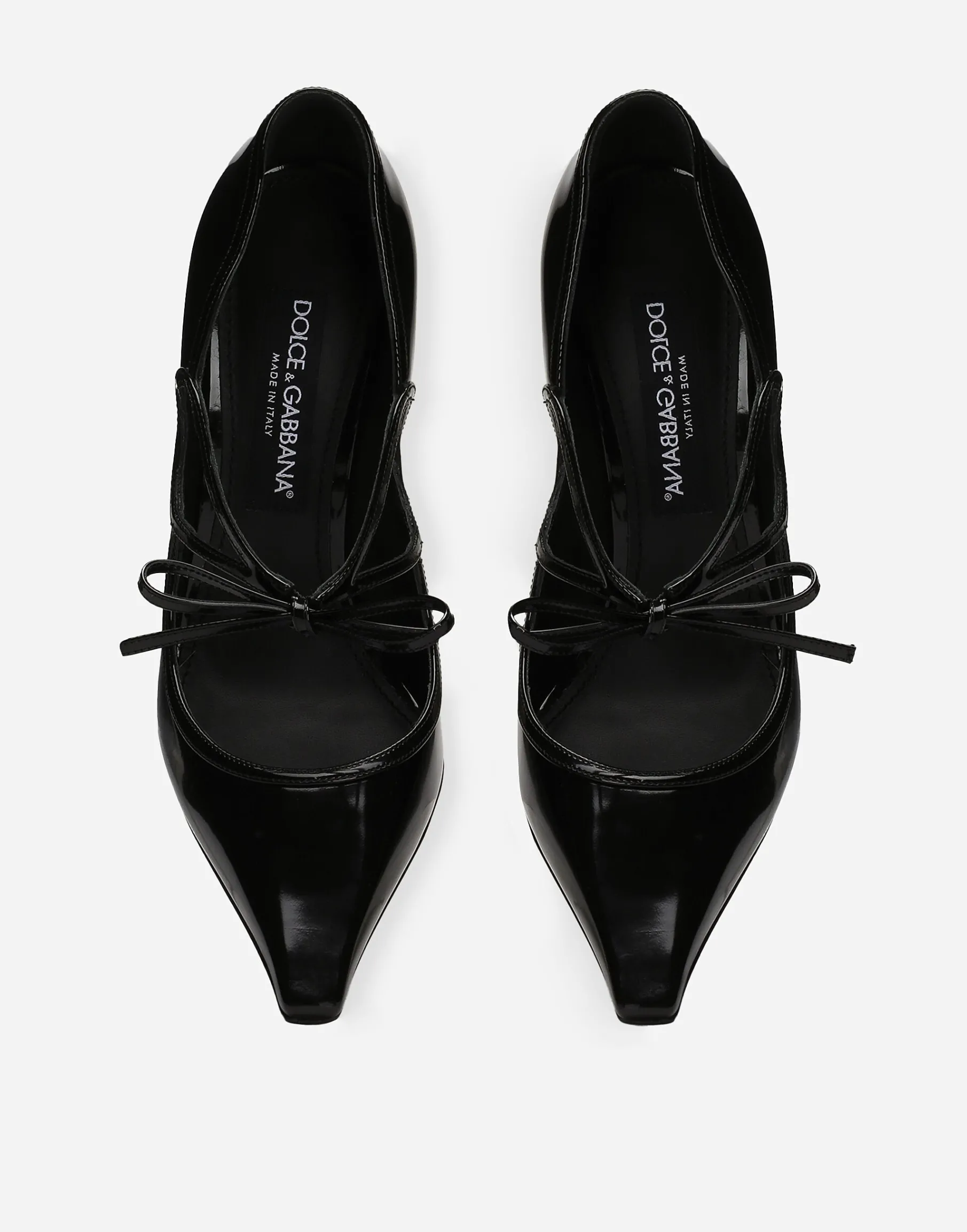 Polished calfskin pumps