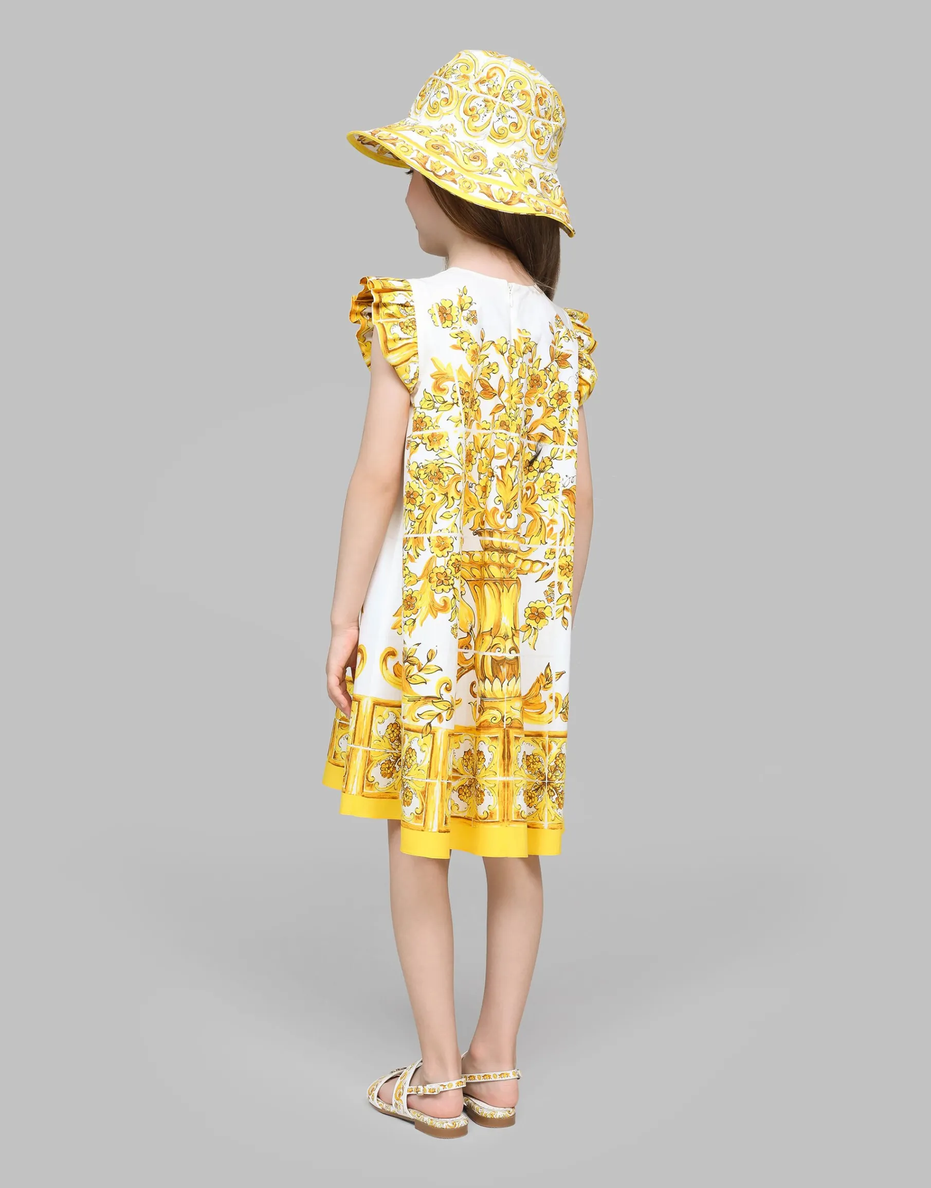 Poplin bucket hat with yellow majolica print