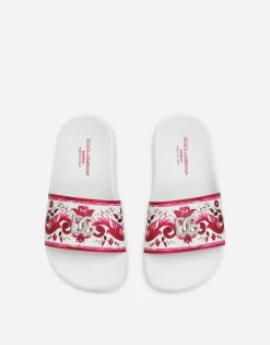 Printed calfskin beach slides