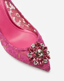 Pump in Taormina lace with crystals