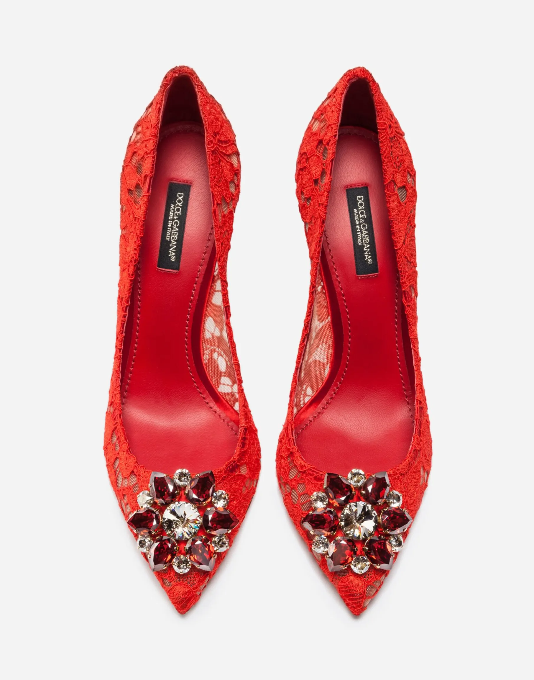 Pump in Taormina lace with crystals
