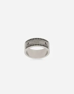 Rhinestone-detailed tag ring