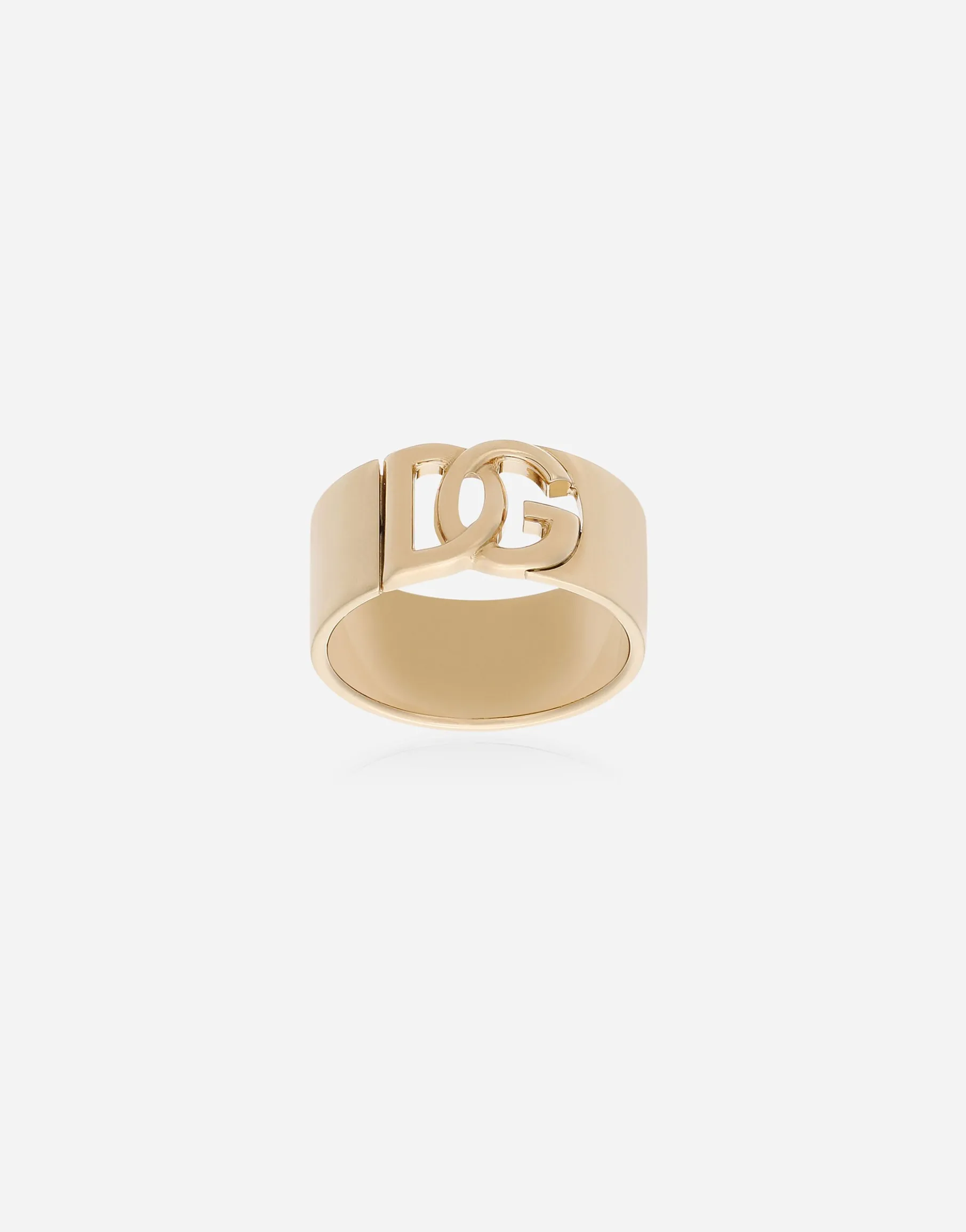 Ring with DG cut-out logo