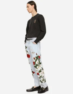 Round-neck wool sweater with embroidery