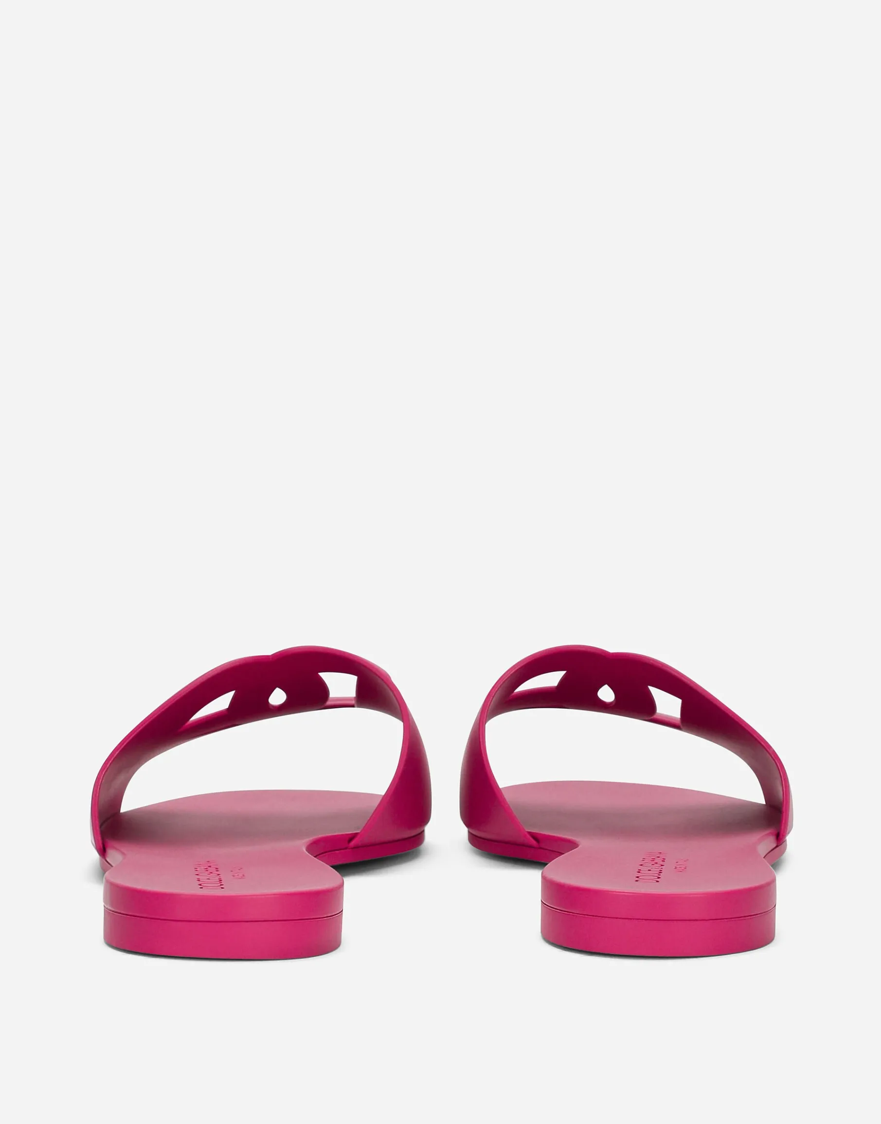 Rubber beachwear sliders
