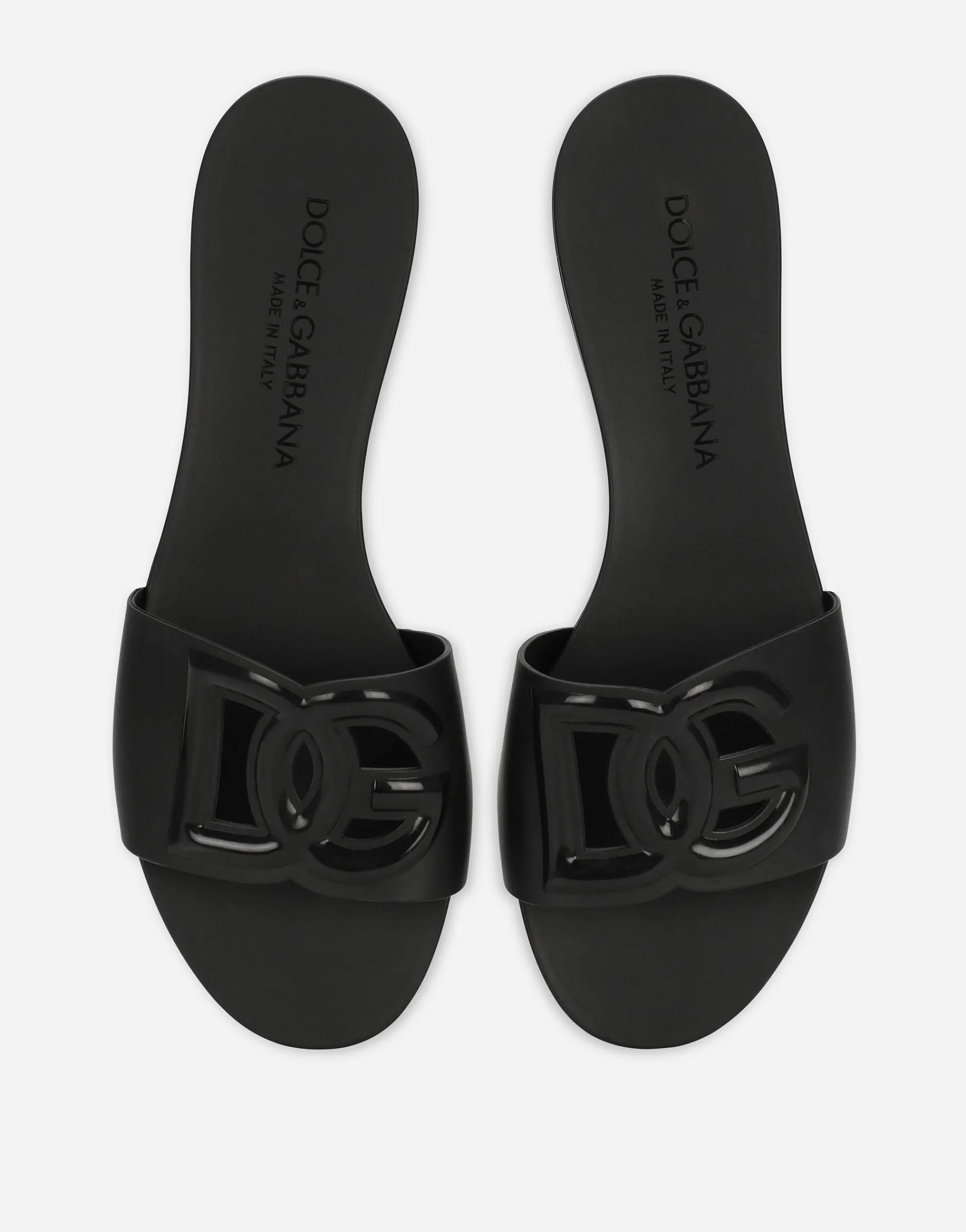 Rubber beachwear sliders