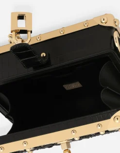 Satin Dolce Box with embroidery
