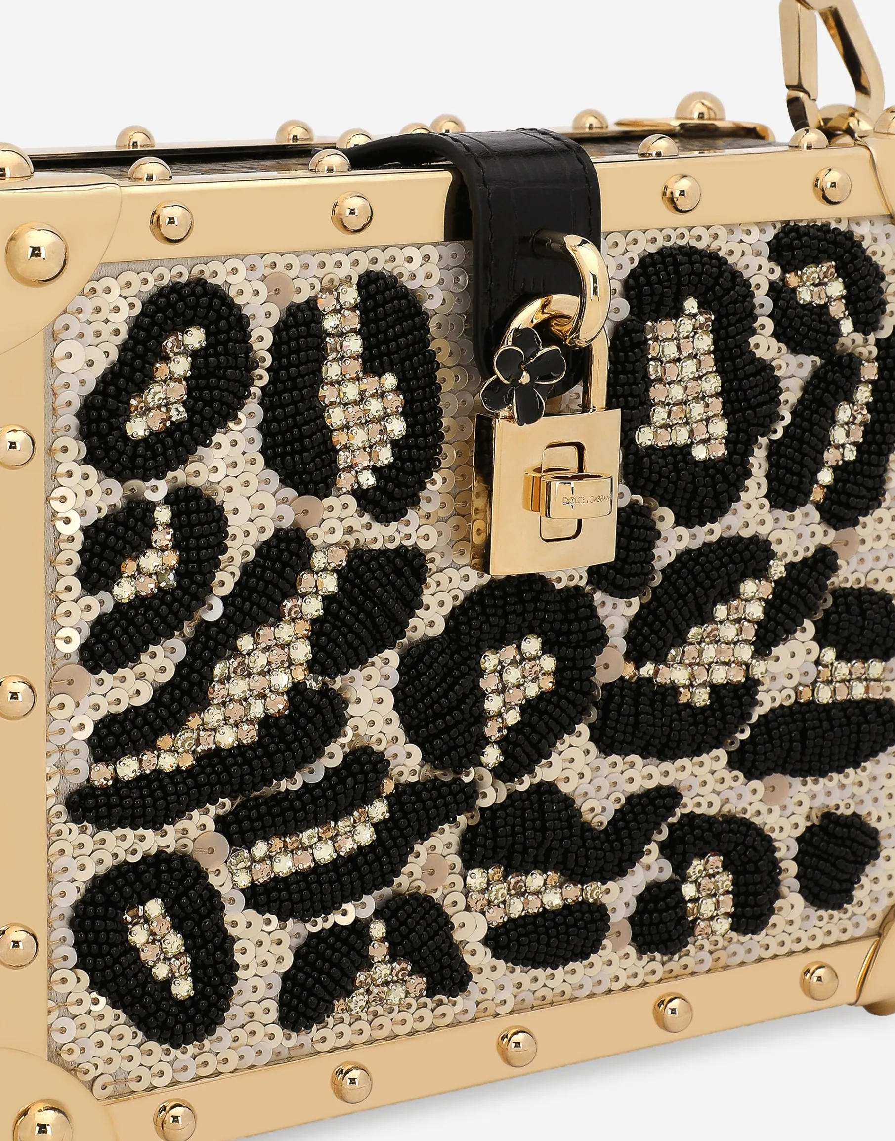 Satin Dolce Box with embroidery