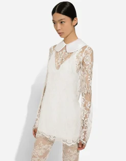 Short lace dress with satin neck